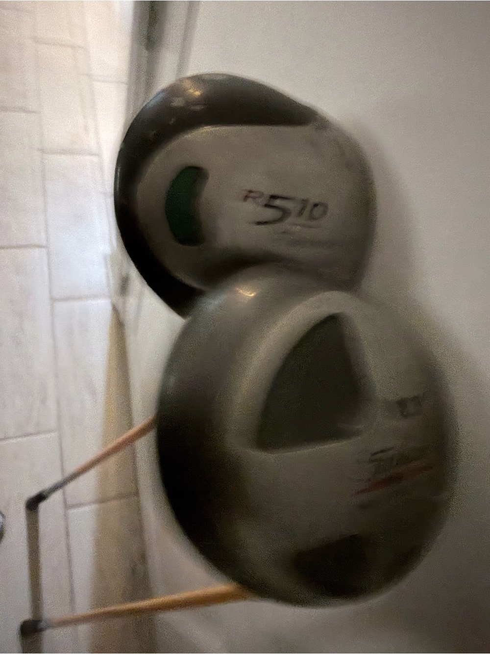Vintage Titleist 975J & TaylorMade R510 Titanium Drivers – 8.5° & 9.5° – RH - Picture 10 of 10